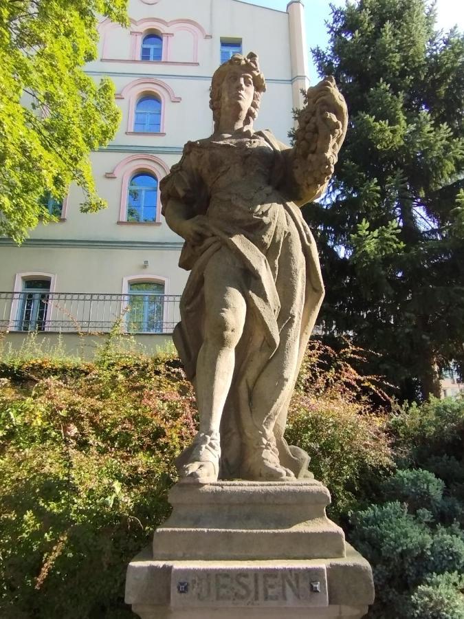 Havel Apartment オポーレ エクステリア 写真